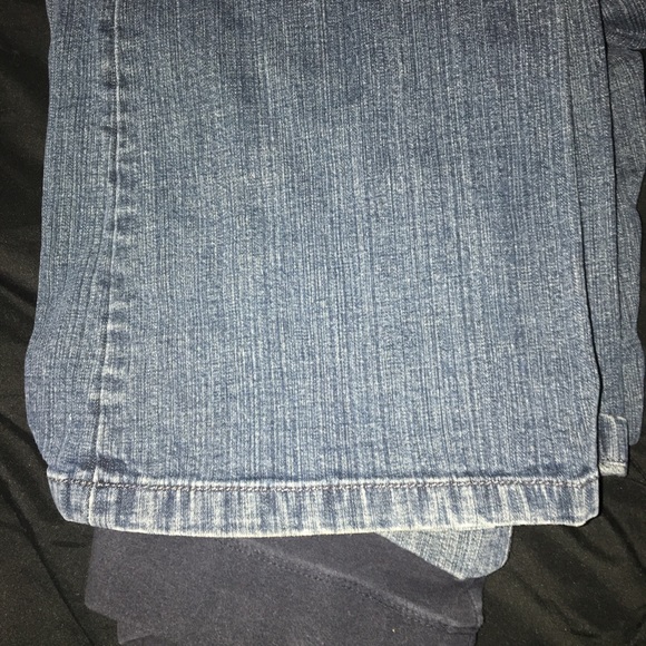 Oh Baby Maternity Jeans. Full Panel. Size Small - Picture 3 of 3
